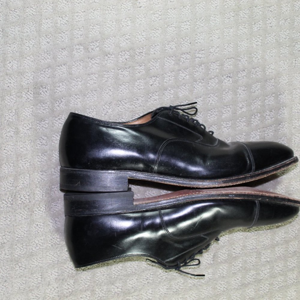Johnston & Murphy Size 14 Black Dress Shoes - Picture 4 of 6
